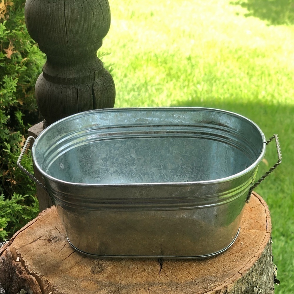 GALVANIZED Planter Floral Pot